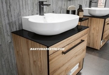 Orka Knidos 70+30 Banyo Dolabı Beyaz (Siyah Lavabolu) ( Alt Yan Boy Dolabı Dahildir - Üst Asma Yan Boy Dolabı Hariçtir ) Beyaz - Beyaz Lavabolu